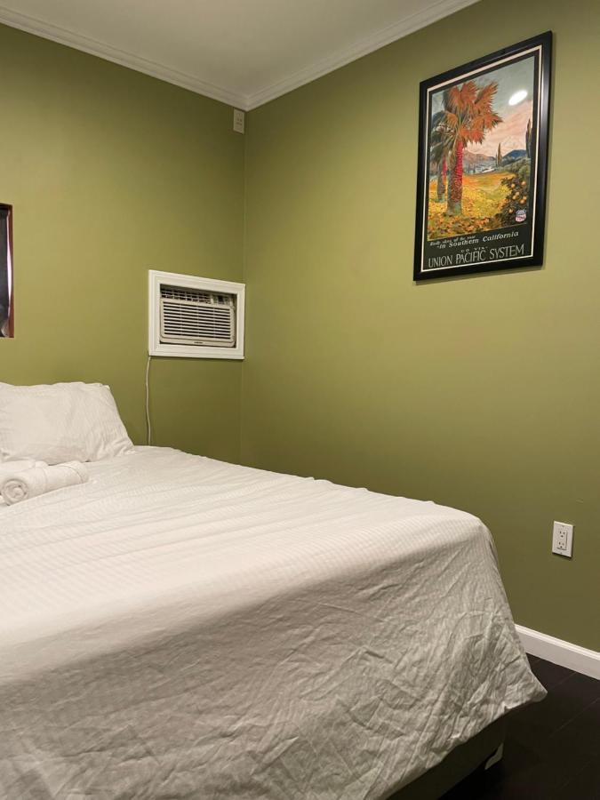 Private Standalone Room W/ Tv, Wifi & Ac In Carson Exteriér fotografie